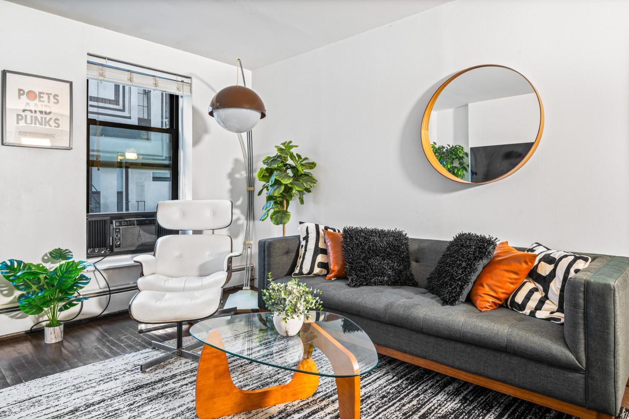 Apartment Modern Monthly Lower East Side One Bedroom